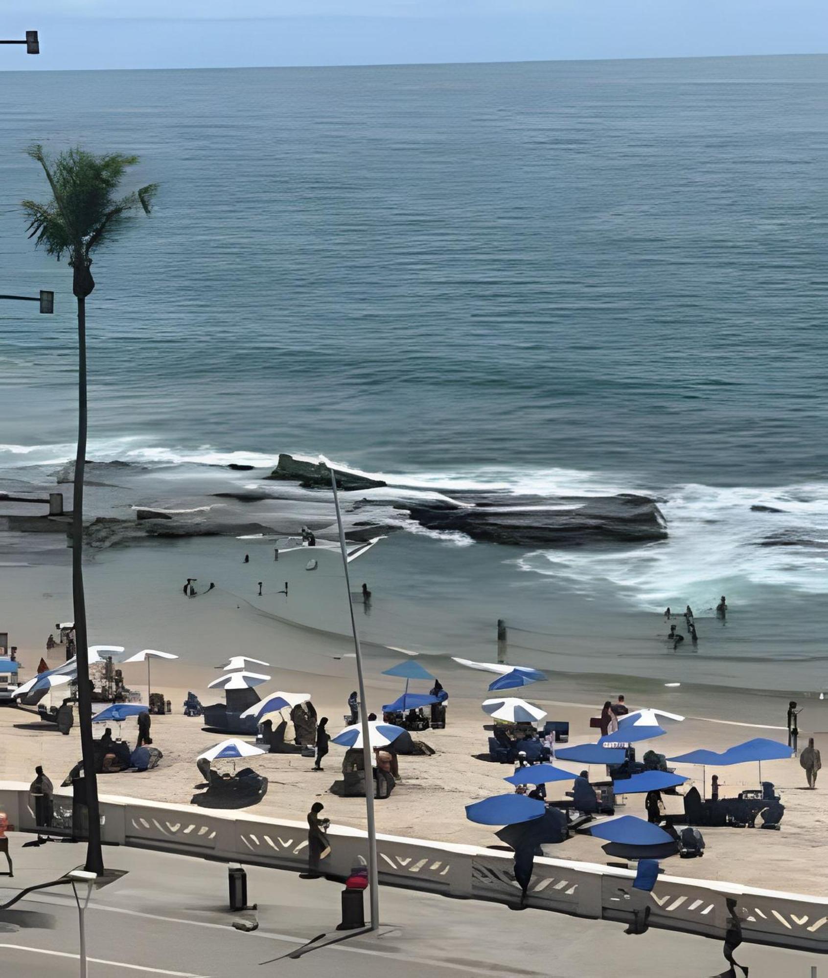 Apartamento 20% Off, Frente P/ Praia, Ate 4hospedes, Garagem, Jr Catito